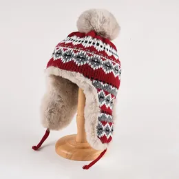 Traper Hats Fashion Retro Lei Feng Hat Warm Damskie jesień i zimowe pluszowe wiatroodporne wszechstronne ochronę ucha czapkę narciarską 231218