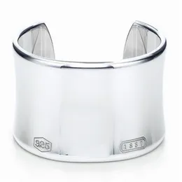 2019 new high quality silver cheap wide No seal bangle bracelet fashion bracelet size with box and dastbag237d