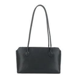 Torba rzędowa jest wykonana z prawdziwej skóry o minimalistycznym i wszechstronnym designie. Ma torebkę z dużą pojemnością, torbę na ramię, torbę pod pachami i torebkę TOTE 231218