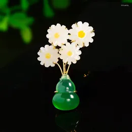 Broscher etnisk stil tusensköna utsökta brosch handgjorda skalblomma corsage för kvinnor delikat kalebass vaspin tillbehör smycken