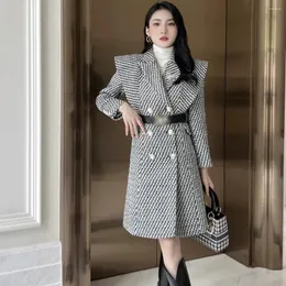 Casual Dresses Xiaoxiangfeng High End Elegant Luxury midja inslaget Fashion Temperament Flip Collar Herringbone Sticked Suit Party Formal