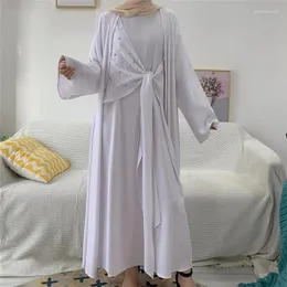 エスニック服2ピースオープンアバヤイスラム教徒の女性ビーズ着物マキシドレスセットドバイカフタントルコアラブローブイスラムラマダンジャラビヤ衣装