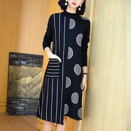 Casual Dresses Black Striped Knitted Dress Women's Fall/winter Mid-length Thick And Large Size Cover Belly Slim Knee Skirt