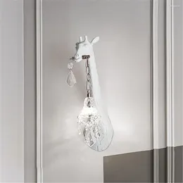 Wall Lamp Nordic Resin Giraffe Bedside Art Aesthetic Novelty White Interior Light Hallway Baby Room Lampara Pared Home Accessories