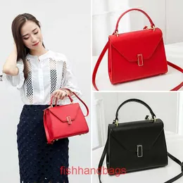 デザイナーバッグValextra Iside Handbags 2023 New Womens Edition Versatile Mini Kely Summer Girl One Shourdle Brossbody Small Handbag