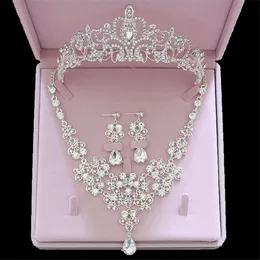 Kedjor itacazzo brud smycken set crown halsband örhängen fyra pack silver färg kvinnor s mode bröllop tiaras exklusive lådor 231219