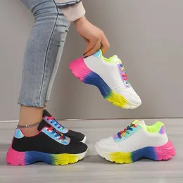 Kleid Schuhe Herbst Neue Farbe Papa Schuhe frauen Große Größe Regenbogen Unten Sportschuhe Laufschuhe frauen Schuhe Einzigen schuh Flut T231219