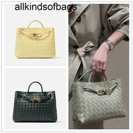 Totes Andiamos Bags Bottegaaveneta handväska 7a äkta läder juridisk kopia Deisgner Online Shop 2023 New Womens B V äkta läder Casual One Diagonal Standdle