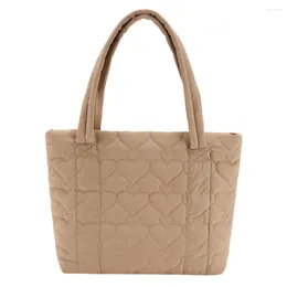 Bolsas de noche Amor acolchado Bolso de mano femenino Gran capacidad Conmutar Color sólido Moda casual Nylon simple Elegante para vacaciones de fin de semana