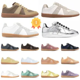 Casual Shoes Maisons Margiela wycięcie maison projektantów męskich trenerów Kobiety deskorolki czarne bieżące białe szary trampki Rozmiar 35-44