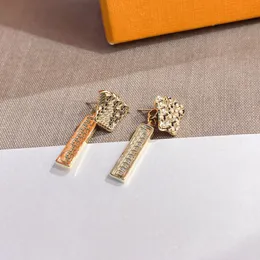 Gorgeous Designer Stud Earrings Luxury Love Gift Jewelry 18K Gold Plated Boutique Charm Earrings Women's Fashion packaging earrings gift AAAAA