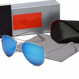 Designer-Pilotensonnenbrille 3025R für Herren, Damen, Strahlenschutz, UV400-Schutz, Echtglaslinse, goldfarbener Metallrahmen, Sonnenbrille zum Fahren, Angeln, mit Originalverpackung