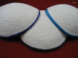 Boinas de alta qualidade feitas à mão de malha Yarmulke borda de cor diferente KIPPAH