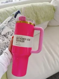 US Stock Pink Parade Tumbler Conching 40oz Car Cuc Cup Bottle مع غطاء مقبض من الفولاذ المقاوم للصدأ وقش 1219