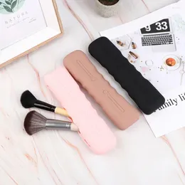 Pennelli per trucco Borsa per cosmetici in silicone morbido alla moda Custodia per pennelli da viaggio portatile da donna Mini organizer per bellezza Scatola per kit di trucco per articoli da toeletta