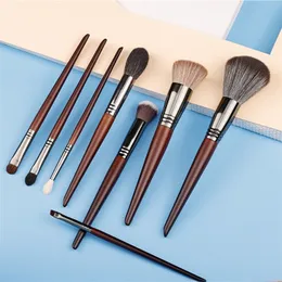 Makeup Brushes OVW Makeup Brushes Set 8PCS Natural Hair Foundation Powder Eyeshadow Blending Highlight Professional Makeup Kit 231218