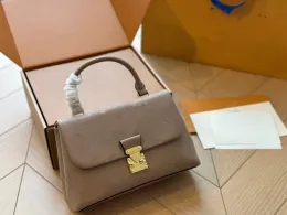 Роскошная сумка через плечо Дизайнерские сумки Женская дизайнерская большая сумка Роскошная кожаная сумка с тиснением Классический логотип S-образная пряжка с замком Практичная универсальная сумка через плечо