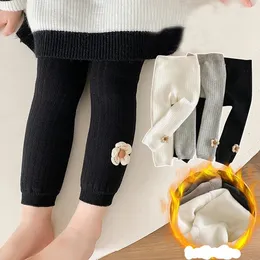 レギンスタイツ冬の温かいカシミアパンツ女の子のための秋の服の子供たちとベルベットのズボン温かいコットンパンツ女の子の肥厚231218