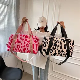 Duffel Bags Women Travel Bags Duffle Beadling Bag большие многофункциональные для девочек Женщины с большим потенциалом