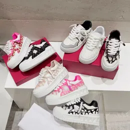 Designer Sneakers One Stud Xl Low Casual Shoes Size 35-45 Luxury Men Women Platform Shoes Low Catwalk sheepskin Sports Shoes Fashion Pink PP Trainers