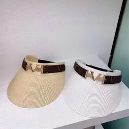 Güneş şapka tasarımcı kapağı kadınlar casquette visors üst boş kapaklar şapkalar erkek kova şapka yaz moda altın v plaka chapeau bere 2739