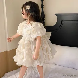 Abiti da ragazza Summer Girl Princess 3D Flower Puffy Sleeve Dress Bambini Abiti con fiocco beige Infantile Festa di compleanno Vestiti per bambini 1-10 anni