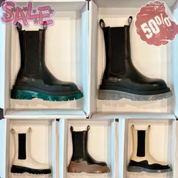 10a tasarımcı lastik botları chelsea platform yağmur patikleri bayan moda lüks marka botları üst deri kauçuk taban klasikler kadınlar ayakkabı anti-kayma ayak bileği botları boyutu 35-43