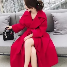 Mistura 2022 Autumn and Winter New Corean Version Loose Fashion Lace cintura espessamento e algodão médio e comprimento de lã de lã para mulheres