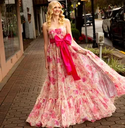 Eye Catching Hot Pink Floral Prom Dresses 2024 Taffeta Bow Strapless Organza Long Formal Evening Cocktail Gala Party Pretty Pageant Gowns Skirt Slit