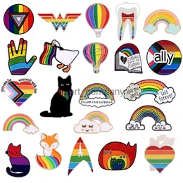 Śliczny Rainbow Emalia Broach Cloud Black Cat Duck Love Book Cloud Rainbow Metal Badge Punk Lapel Pin biżuteria