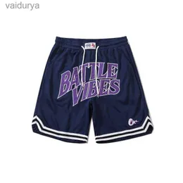 Pantalones cortos para hombres Summer Tech Wear Y2K Cargo Shorts Hombres 2023 Nuevos pantalones de baloncesto casuales sueltos de calle bordados retro europeos y americanos YQ231220