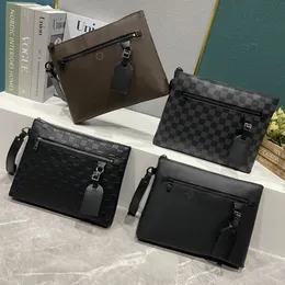 Designer Pack Men's iPads handväska startplånbok Män och kvinnor klassiska filväska plånbok Vackra rese axelväska makeup väska högkvalitet