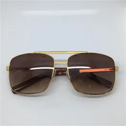 2022 Nouveaux hommes mode lunettes de soleil classiques attitude lunettes de soleil cadre en or cadre en métal carré style vintage design extérieur classique m244Q