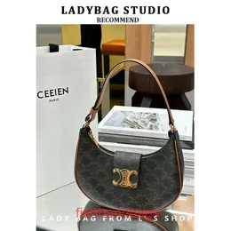 Fashion Handbag Celins's Womens Book Book Book Burse Triumphal Womens Bag 2023 New Ava Underarm same saddle Leather Onewith Original Logo