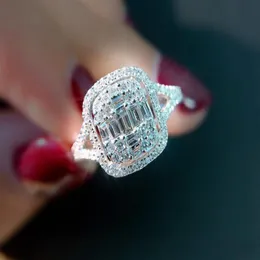 Nuovi anelli di colore in argento sterling 100% 925 con pietra zircone Big Bling per le donne Gioielli di moda di fidanzamento di nozze318S