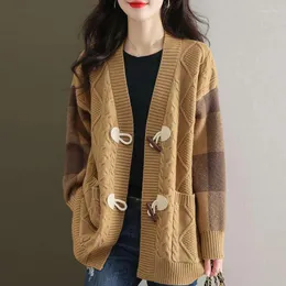 Maglieria da donna Autunno Inverno Donna Cardigan allentato Maglione Patchwork Colore Moda Fibbia in corno di mucca Cappotto caldo spesso elegante femminile