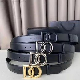 Cintura di design di lusso Cinture in pelle di mucca Lettere Design per uomo Cintura donna Fibbia classica liscia 3 colori Larghezza 3,8 cm ottimo Y3XD
