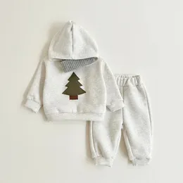 Baby Boys Christmas Tree Set Children S hooded Flanell Tracksuit 2 PCS Set Kids Clothes Girls Winter Coat Pant Sets 231220