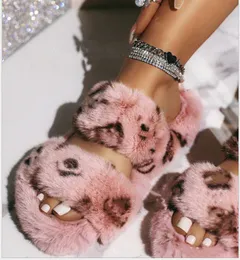 Full Furry winter indoor fur slippers soft and fluffy plush platform flat shoes non-slip House Designer Shoes Casual Ladies Warm Flip Flops Soft slippers