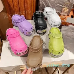 Designer de luxo camurça sandálias de camurça mulheres chinelos planos sandálias de lona de algodão moda versátil chinelos de praia micro camurça borracha sapatos de sola grossa tamanho
