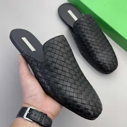 Designer Botte Venetas Homens Terno Sapatos Dou Sapatos Europeus Mens Sapatos De Couro Genuíno Feitos À Mão Chinelos De Dedo Do Pé Verão Novos Homens Outerwear Chinelos De Couro Breathab