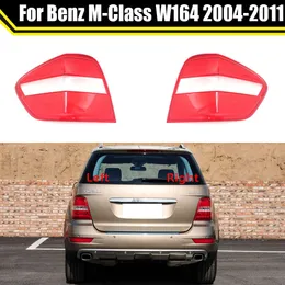 بالنسبة إلى Benz M-Class W164 2004-2011 ، قم بتبديل مصابيح الأضواء الخلفية للسيارة.
