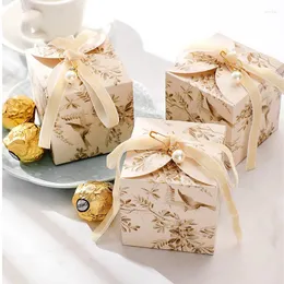 Present Wrap 20 PCS Creative Flower and Bird Pattern Wedding Candy Box med Ribbon Pearl Small Packaging Paper