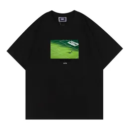 Instagram Fashion Kith Football Field Printed Round Dound Sleeve Short Men and Women's T-Shirt Cotton Cotton Pullover