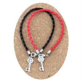 50 pçs lotes pulseira de couro antigo prata benedict medalha cruz chave encantos religiosos pingentes vermelho black292s