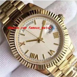 Ny 18CT Gold 40mm Självvindande automatisk mekanisk rörelse Silver Dial Flinged Bezel Dolda fällbara kronklipp Mens Watch252p