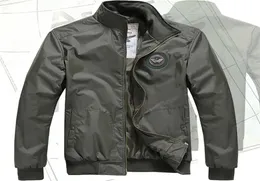 2016 Herbst Mode Marke Männer039s US Air Force 1 Kurze Fliegerjacke Warme Bomber Armee Grüne Jacke manteau homme Army Militar2082090