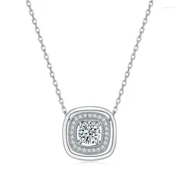 Catene NL017935 Lefei Moda Lusso Trendy Classico Moissanite Collana quadrata con diamanti incastonati per le donne Regalo di gioielli in argento 925