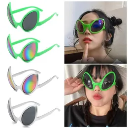 Occhiali da sole Alien Party Glasses Funny Et Holiday Aliens Costume Forme alternative Forniture per lenti arcobaleno