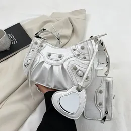 white checkered bag victoire handbag the camera rainbowbags Retro style Love Genuine leather rivets Locomotive package luxury Shoulder Bags designer